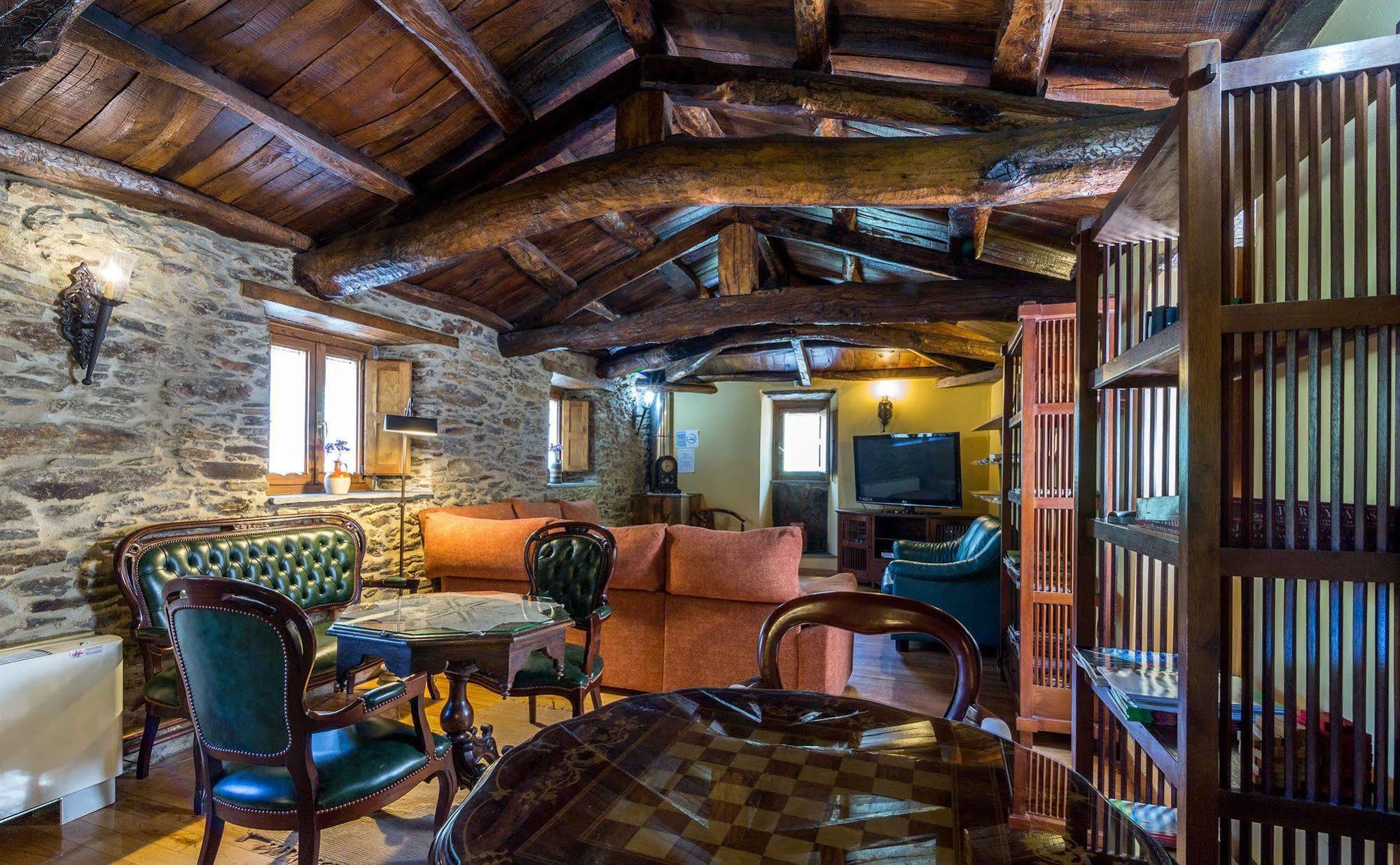 Hotel O Muino De Pena O Pino Exteriér fotografie